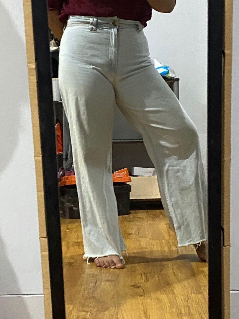 Stradivarius, Fesyen Wanita, Pakaian 