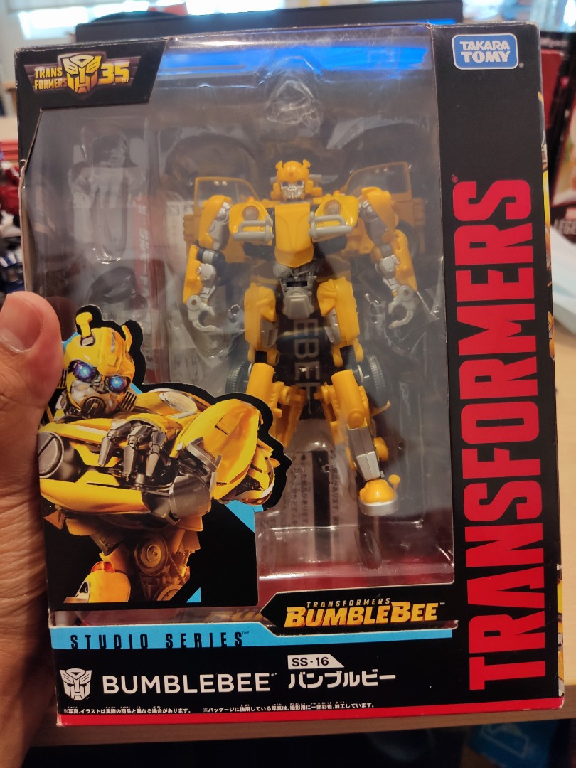 Studio series bumblebee top 18