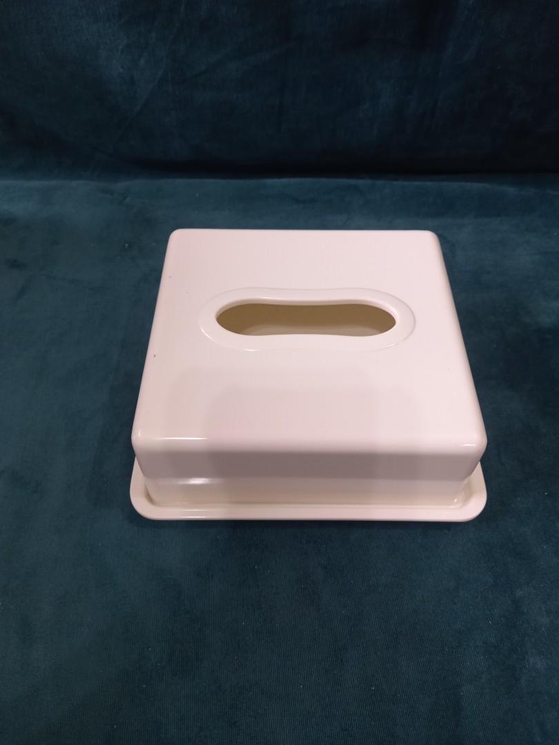 Table napkin holder (Category: Table Linen & Textiles) located in Paranaque City. Submitted by christinashoppe (Listing ID 1163764979, Image 1). Description: brandnew melamine quality size: 14cm x 15cm.