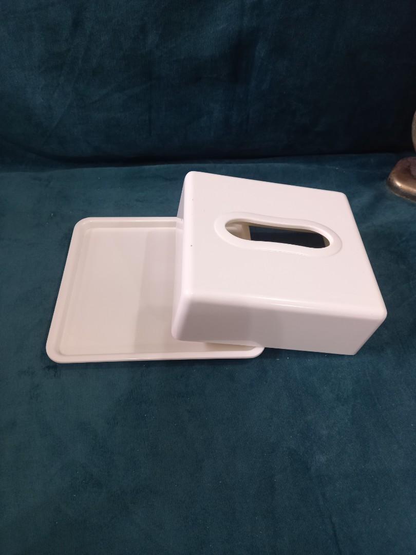Table napkin holder (Category: Table Linen & Textiles) located in Paranaque City. Submitted by christinashoppe (Listing ID 1163764979, Image 2). Description: brandnew melamine quality size: 14cm x 15cm.