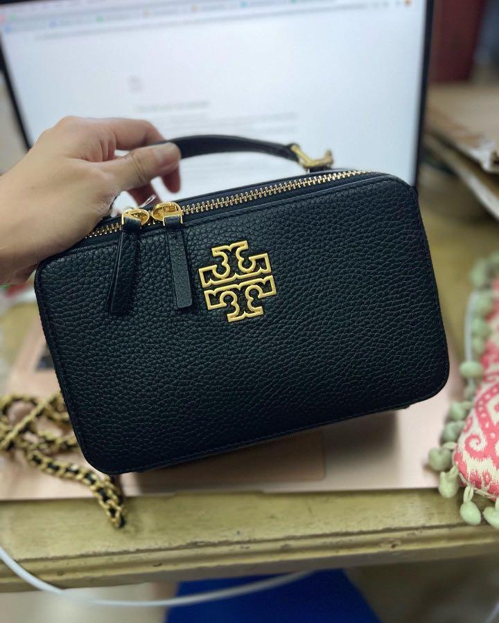 Tory Burch Britten Small Top Handle Case, Luxury, Bags & Wallets on  Carousell