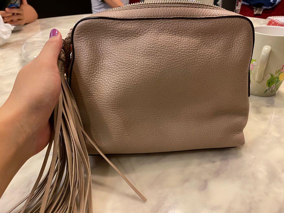 Tory burch tassel deals crossbody black