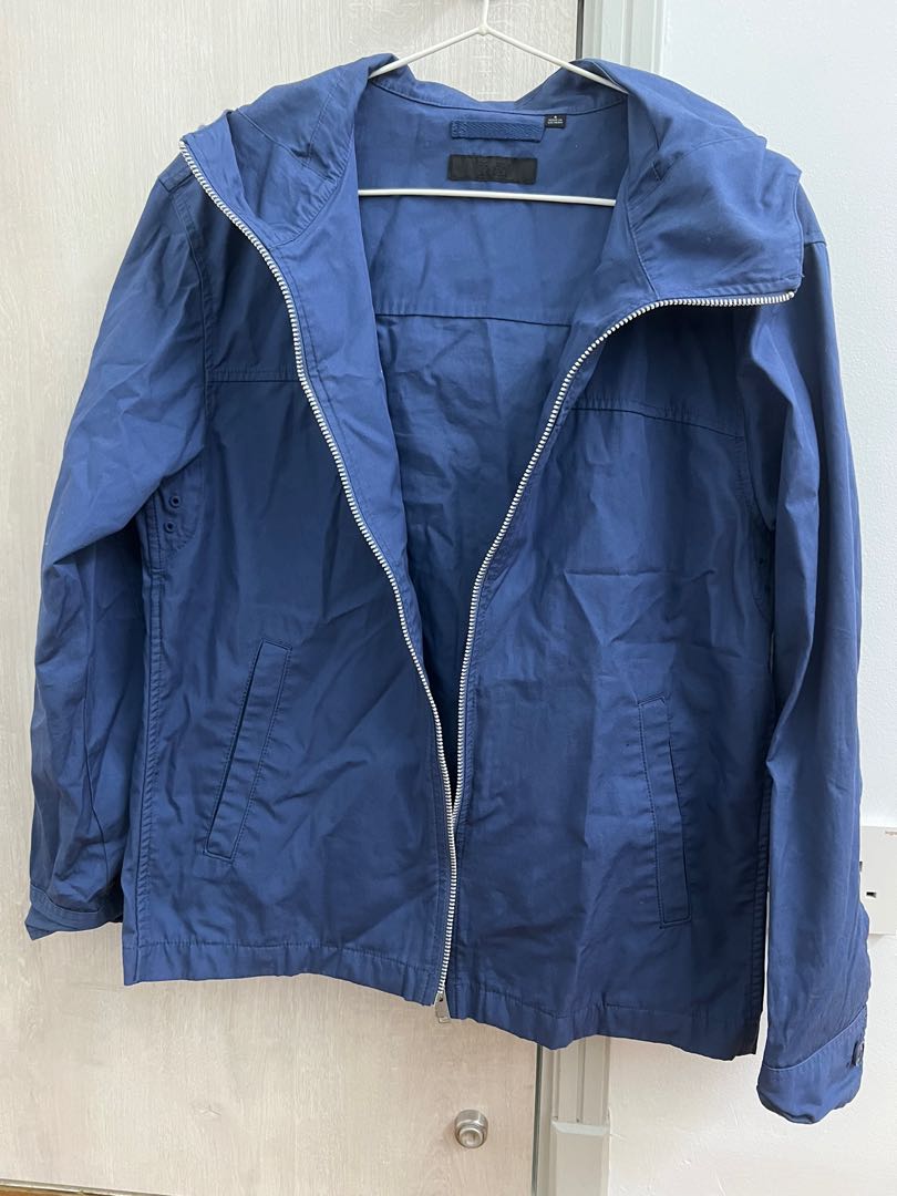 Uniqlo Parka, Men's Fashion, Coats, Jackets and Outerwear on Carousell