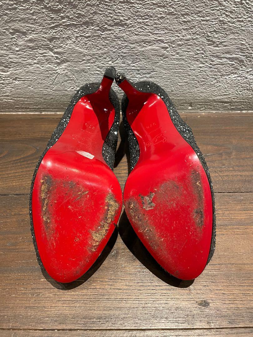 Used louboutin hot sale shoes