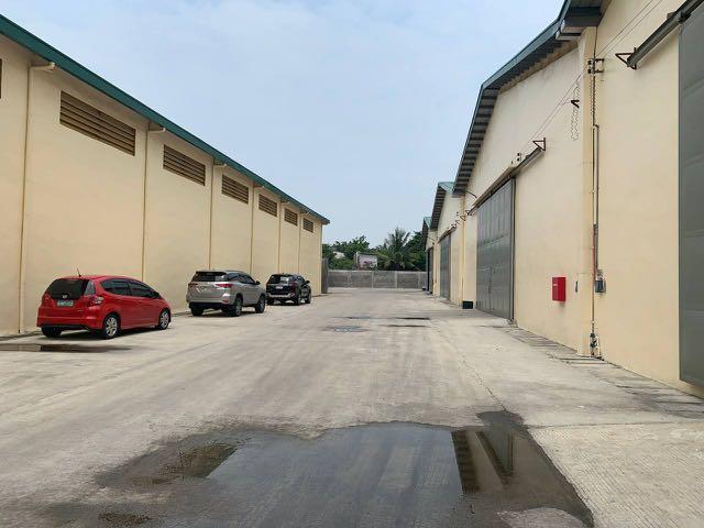 Warehouse for Lease in Bulacan (Category: Commercial) located in Makati City. Submitted by keilah.merealty (Listing ID 1163699028, Image 3). Description: Warehouse for lease in Bulacan Size: 1,000 sqm 3 units available Chiller and freezer room available Minimum 1 year contract 3 months advance + 3 months security deposit .