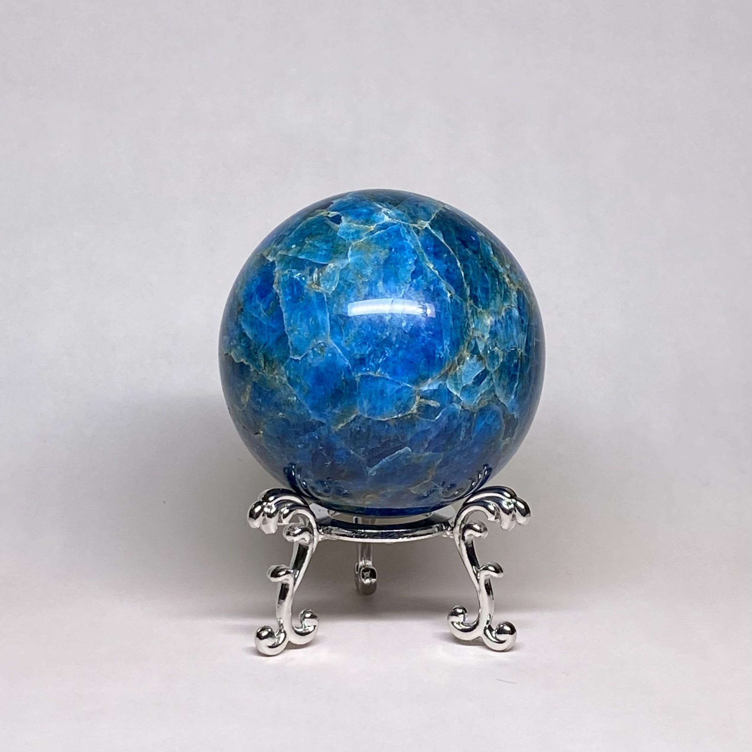 62 mm Blue Apatite Crystal Ball, Hobbies & Toys, Stationery