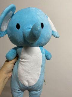 特賣大象抱枕玩偶