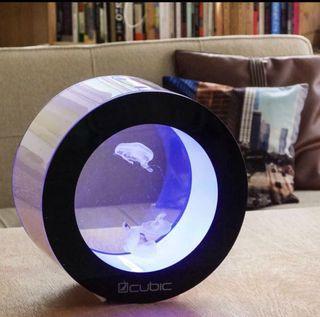 Akuarium ubur-ubur Cubic Aquarium System