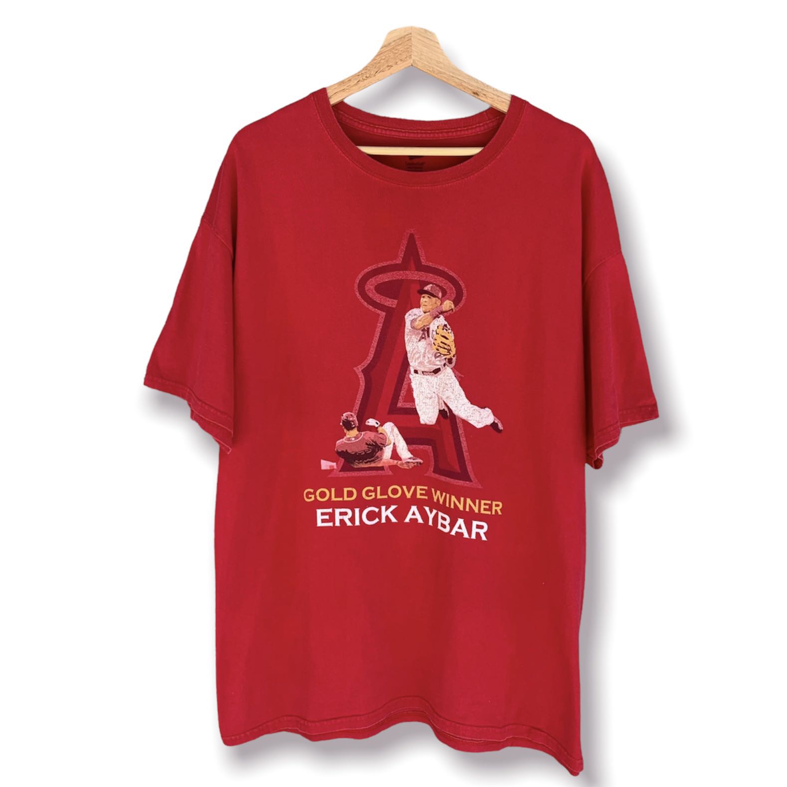 ANGELS MLB (GOLD GLOVE WINNER, ERICK AYBAR), Men's Fashion, Tops & Sets