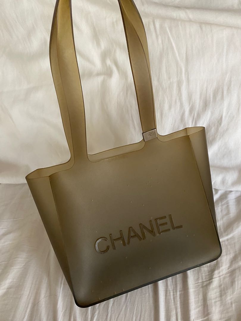 Chanel Orange Jelly Rubber Tote Bag ○ Labellov ○ Buy and Sell Authentic  Luxury