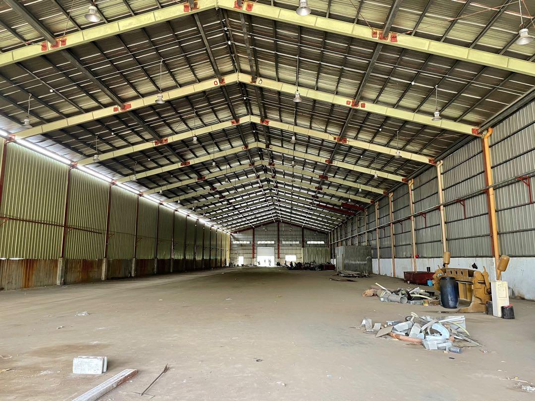 Batangas Warehouse for Lease (Category: Commercial) located in Makati City. Submitted by keilah.merealty (Listing ID 1158716042, Image 1). Description: Batangas Warehouse for Lease PEZA and Non Peza 2000 sqm to 10,000 sqm Rental rate: 200 pesos/sqm.