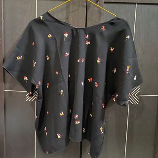 (Kategori: ) berada di . Dikirim oleh womeneedit (ID iklan 1158743827, Gambar 1). Deskripsi: .