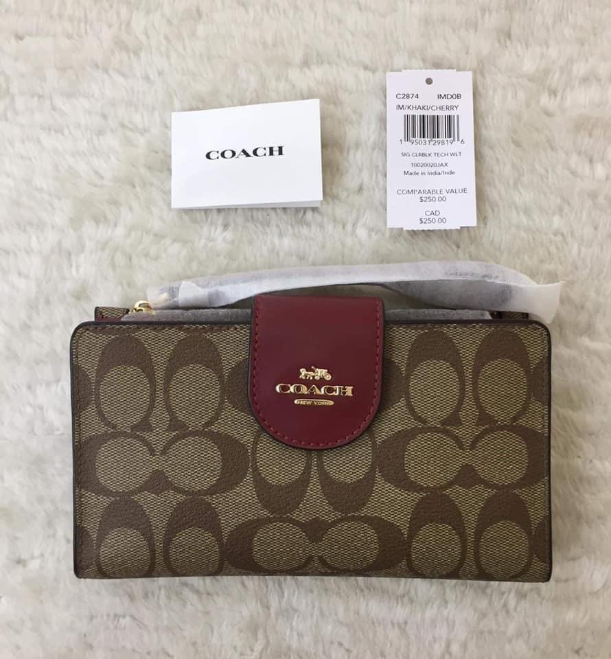 Coach store wallets india