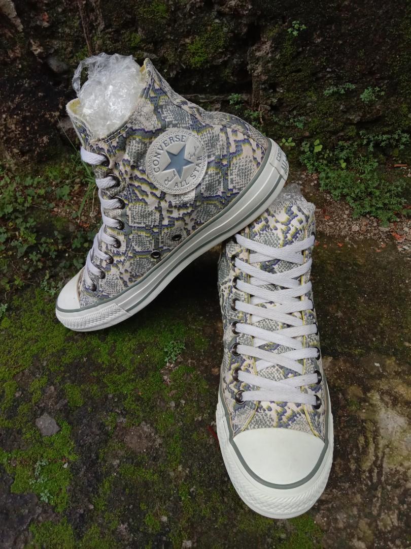 Converse best sale motif serpent