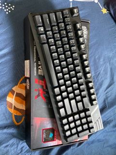 （分類：）位於 。 由 henkry 提交（商品編號 1158821160，圖片 1）。簡介： 。