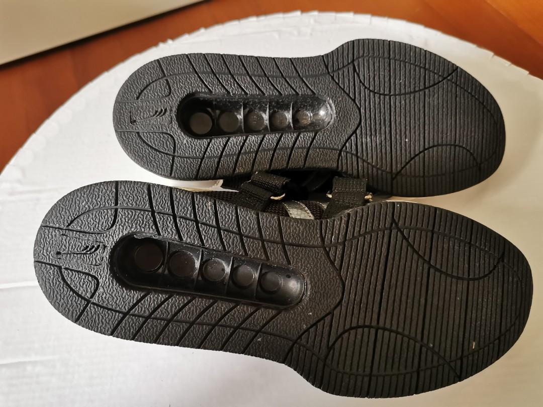 Dowin squat shoes hotsell