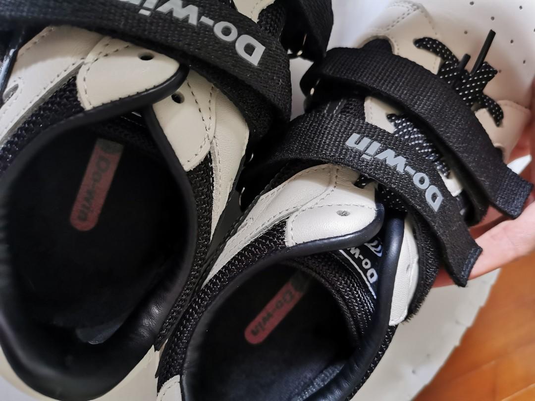 Dowin on sale squat shoes