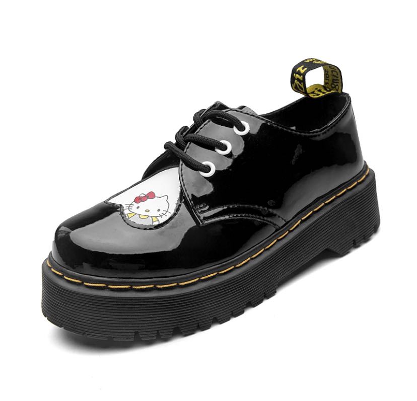 Dr martens store x hello kitty