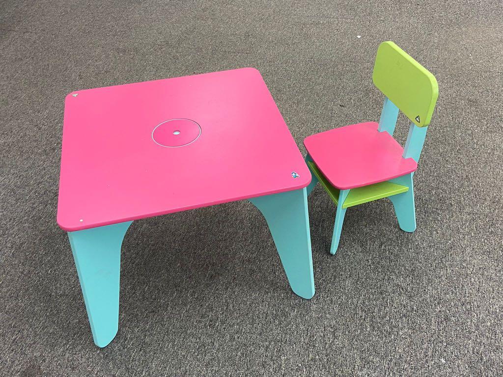 Elc plastic table deals and chairs