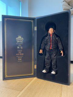 Eric So x Sam Lee - Medicom / Hot Toys