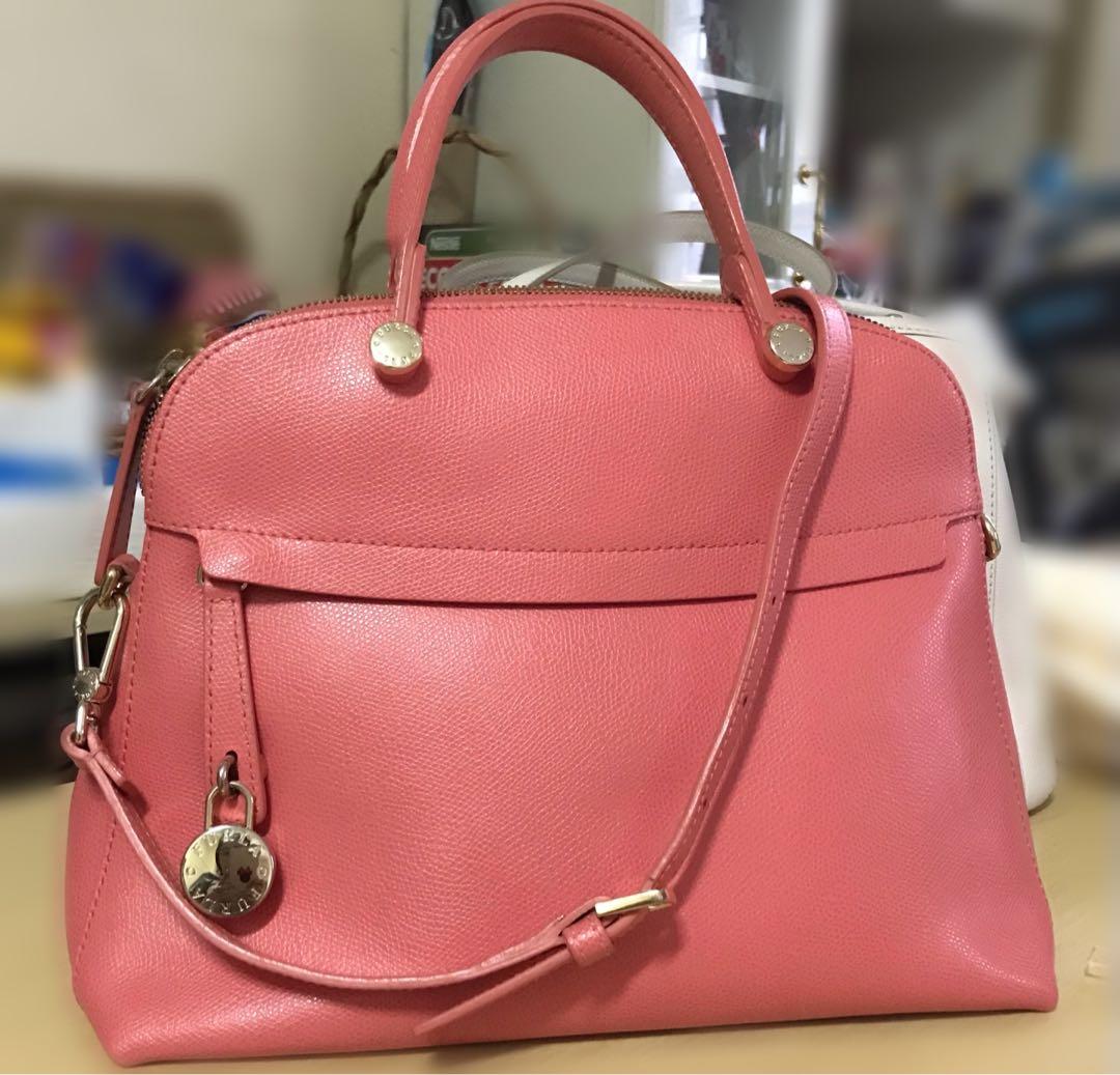 Furla clearance piper medium