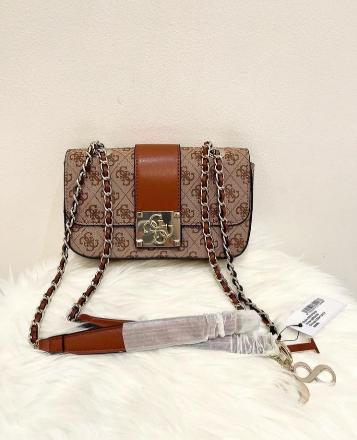 GUESS LOGO CITY CROSSBODY BAG VINTAGE BROWN Fesyen Wanita Tas