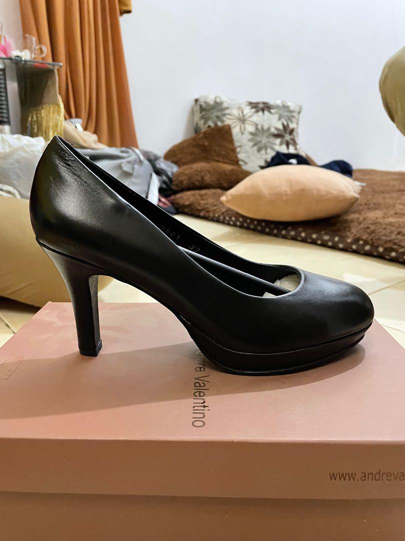 Andre valentino heels online