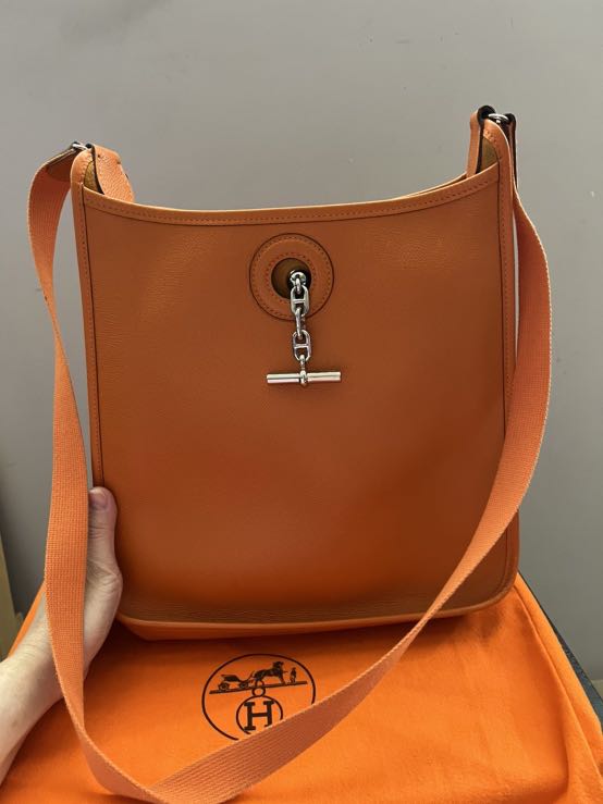 Hermes vespa pm store