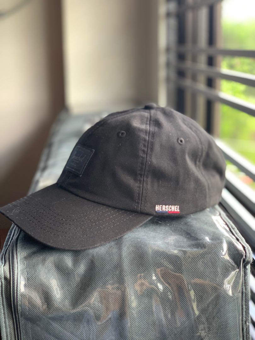 Herschel shop mosby cap