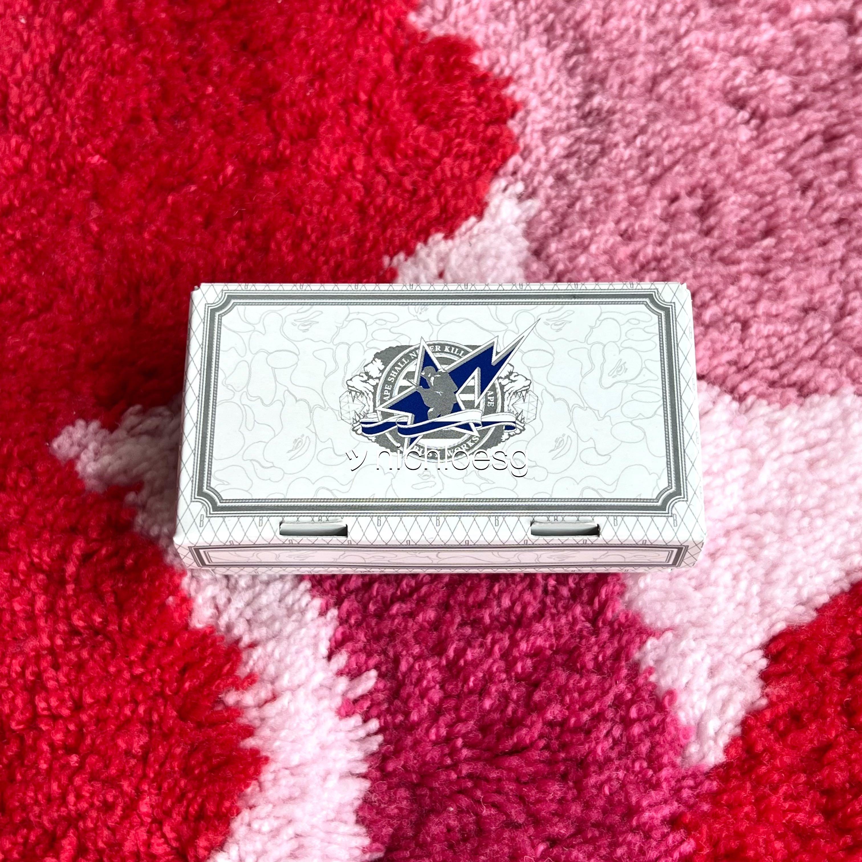 INSTOCK BAPE STA SHOELACE CHARM, Men's Fashion, Footwear, Shoe inserts