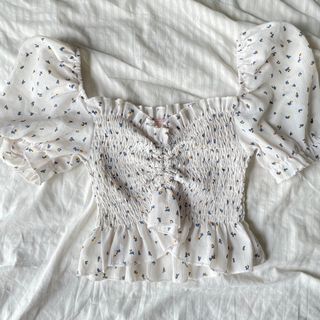 (Category: ) located in . Submitted by luxxberry (Listing ID 1158756051, Image 1). Description: .