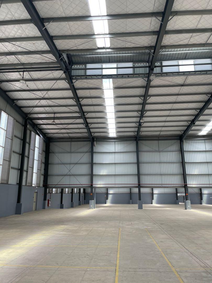Laguna Warehouse for Lease (Category: Commercial) located in Makati City. Submitted by keilah.merealty (Listing ID 1158716605, Image 1). Description: Warehouse for Lease in Laguna area Non Peza / Peza 1650 sqm to 10,000 sqm With loading bays Near toll exit Rental rate: 220 pesos/sqm.