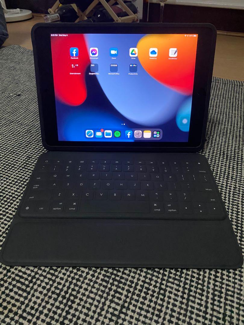 Logitech Rugged Folio Keyboard Case for iPad 7th/8th/9th gen 10.2