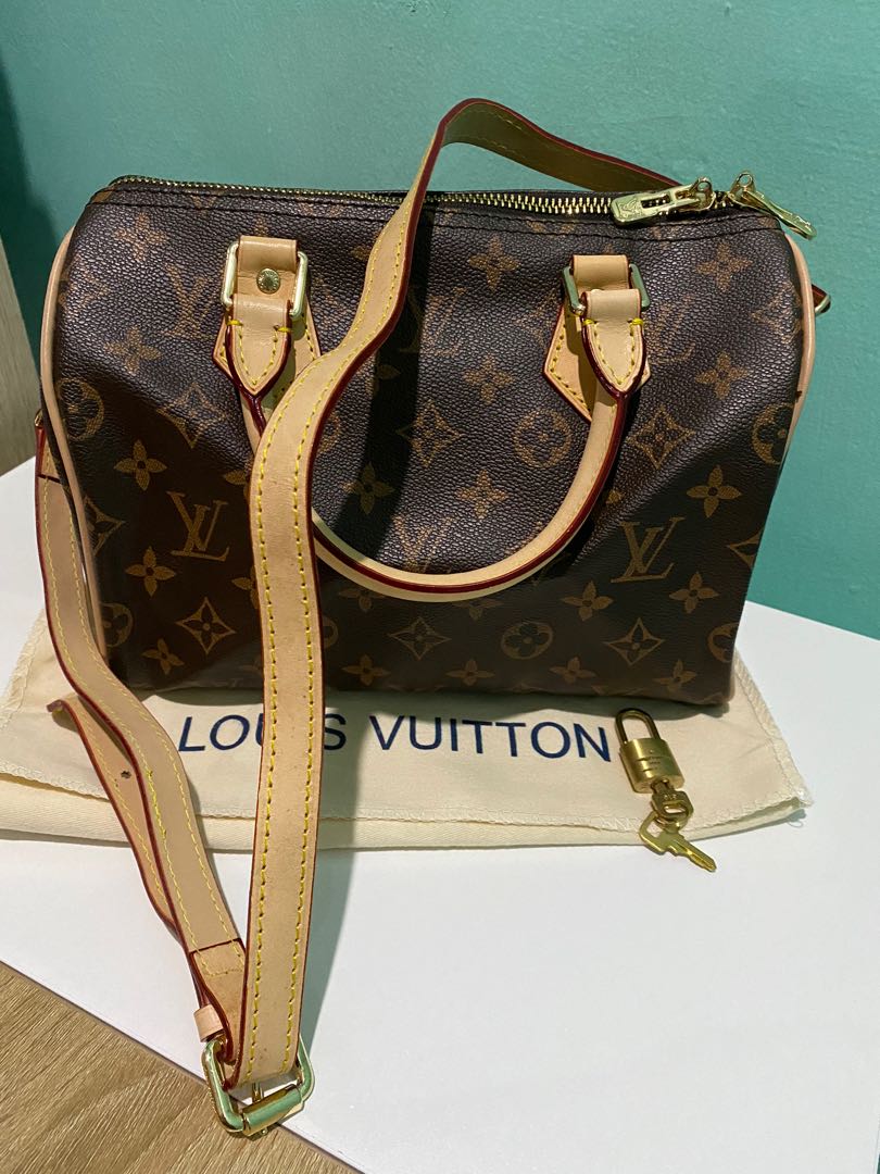Louis Vuitton Speedy 25, Fesyen Wanita, Tas \u0026 Dompet di Carousell