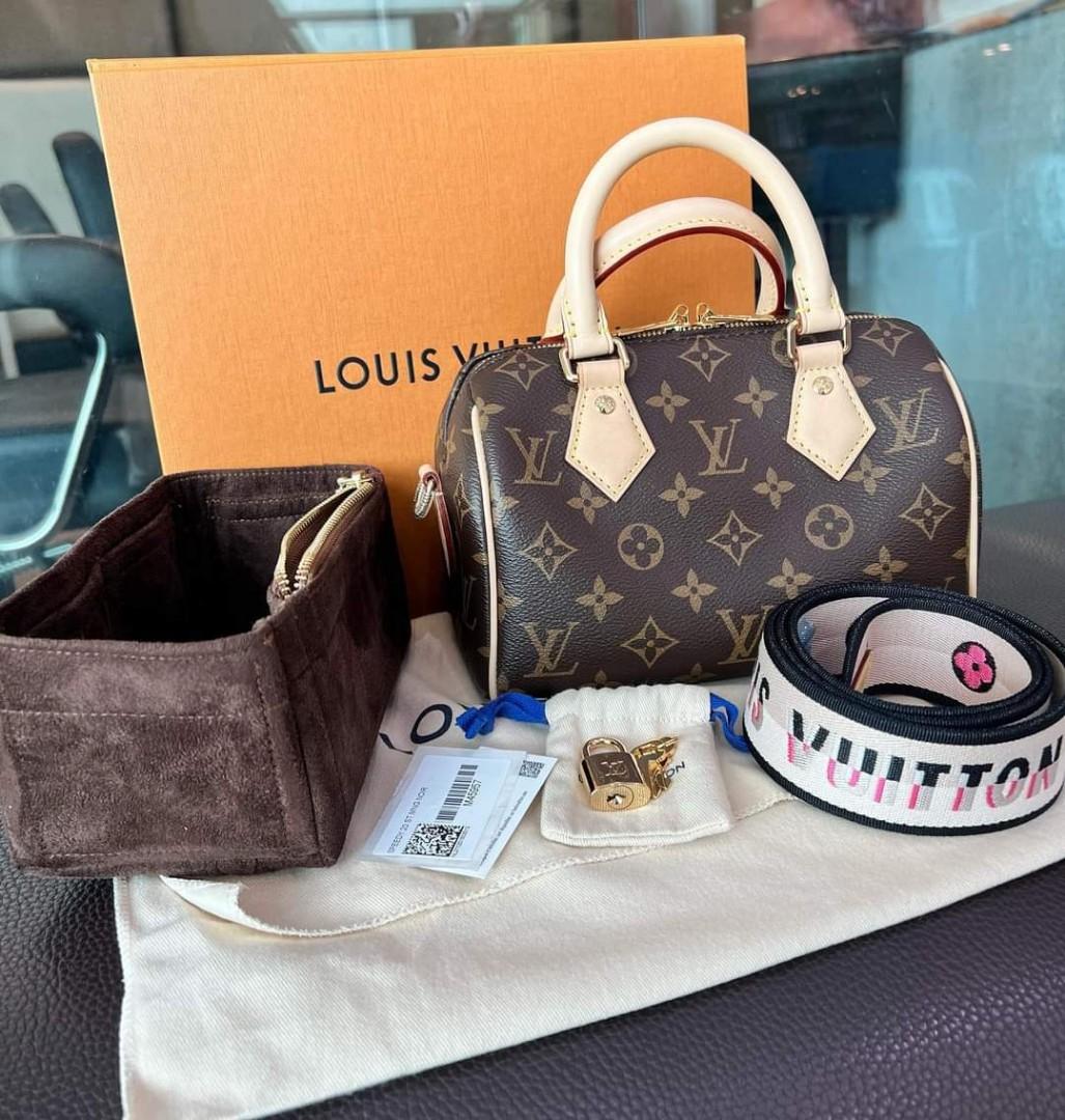 LV speedy 20 in beige, Luxury, Bags & Wallets on Carousell