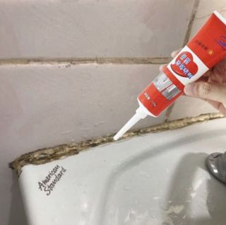 (Category: ) located in . Submitted by defectchecksg (Listing ID 1158766850, Image 1). Description: .