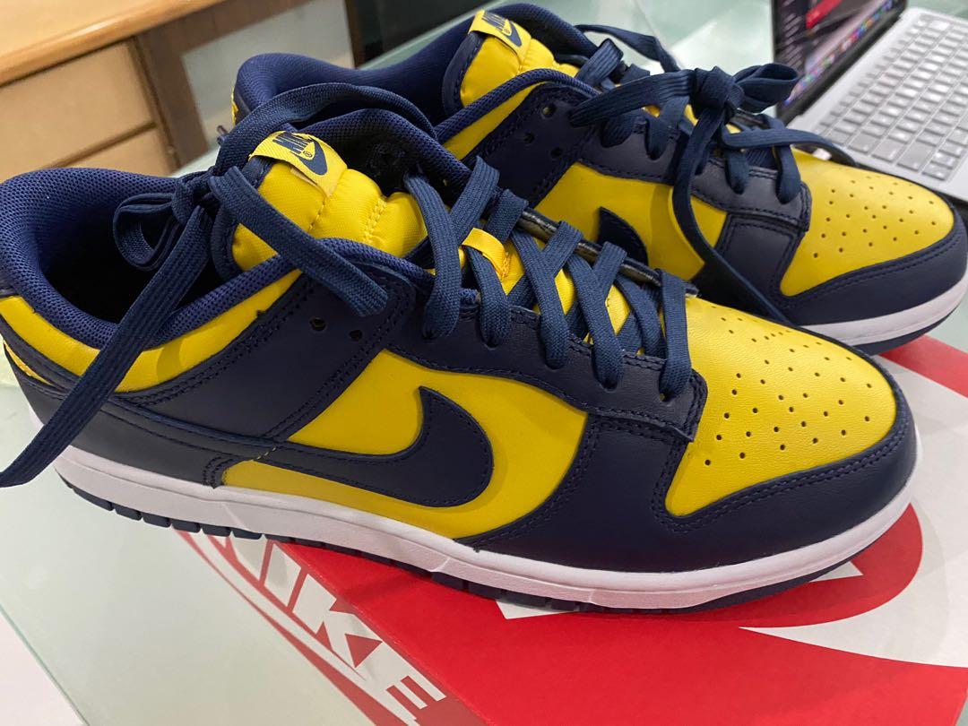 Nike dunk low Michigan, Men's Fashion 