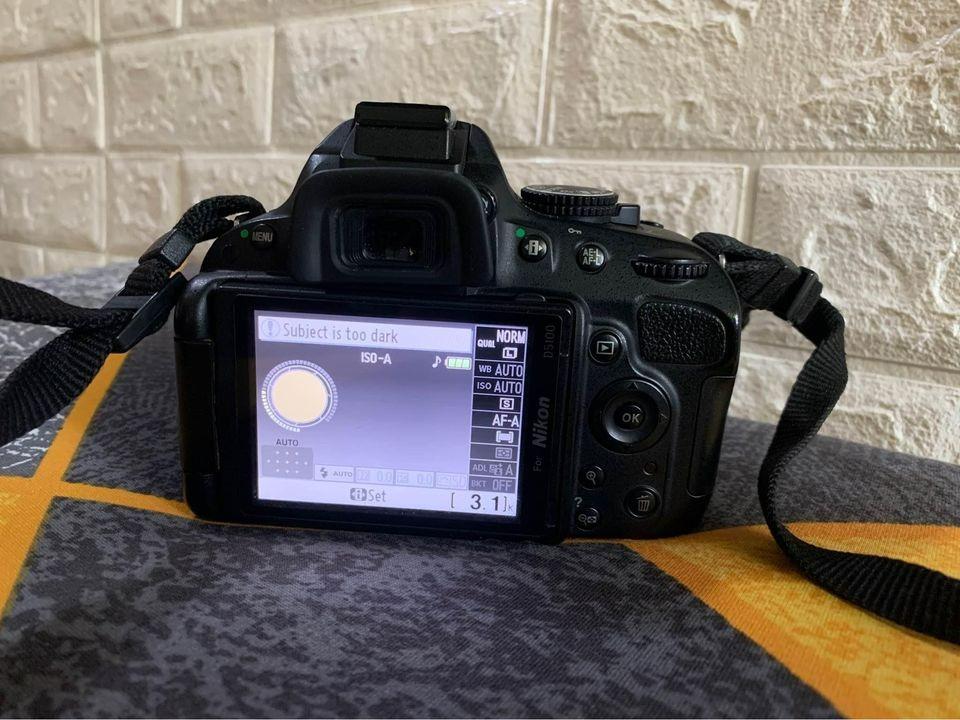 NIKON D5100 FLIP SCREEN, Photography, Cameras on Carousell