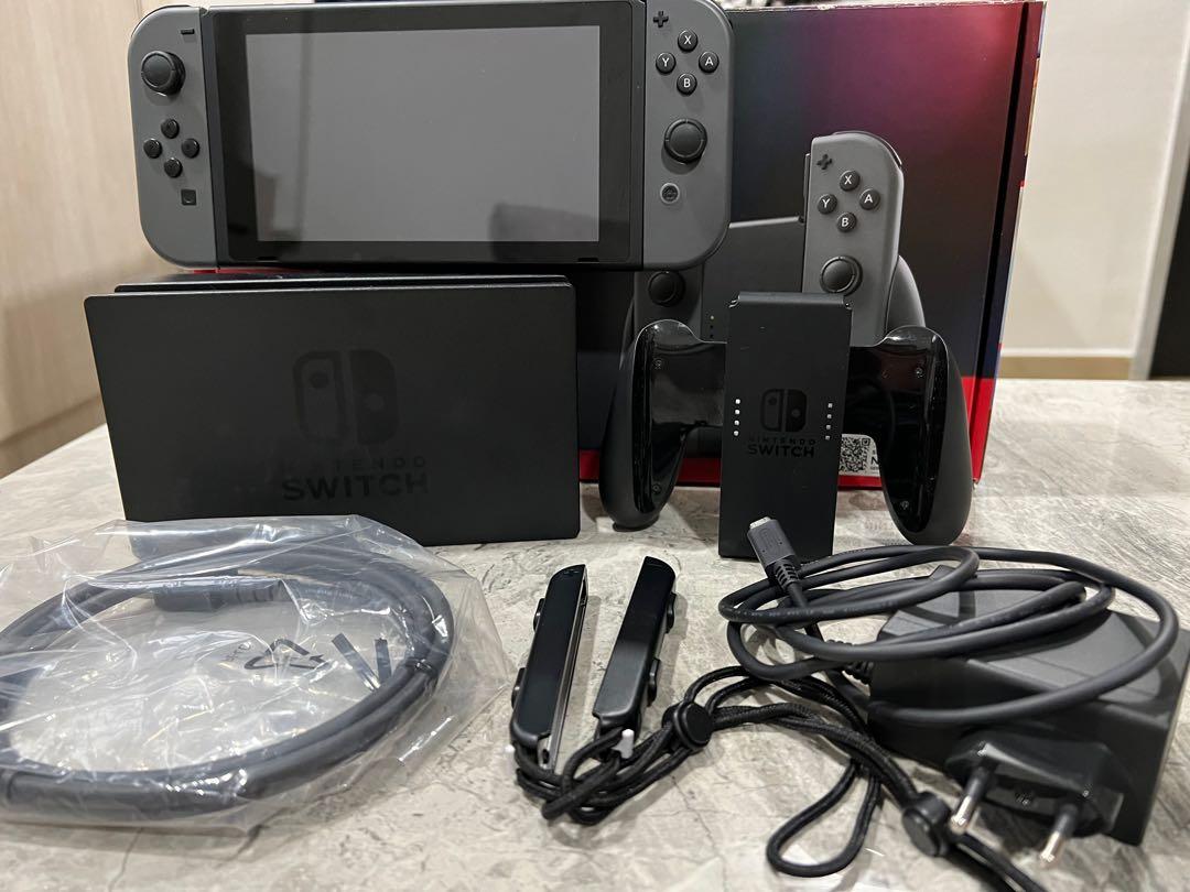 Nintendo switch grey used top