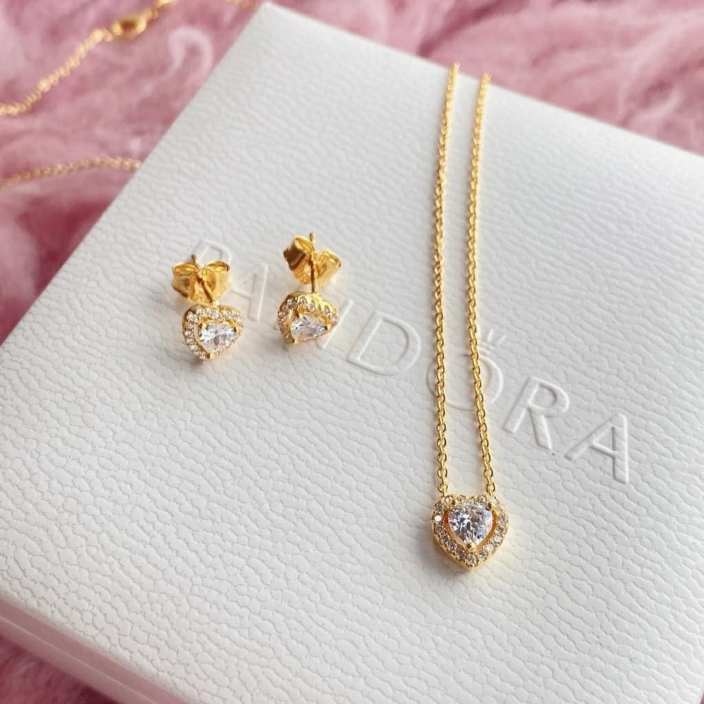 Pandora gold necklace deals and earring set
