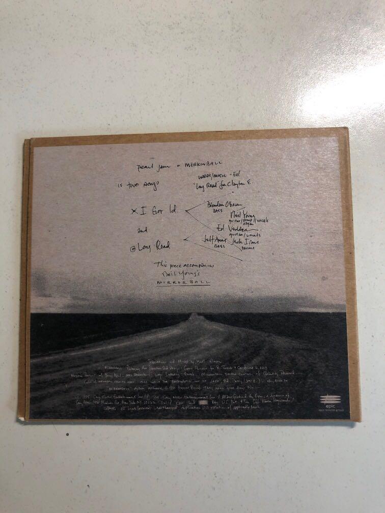 Pearl Jam Merkin ball single, 興趣及遊戲, 收藏品及紀念品, 明星周邊 Carousell