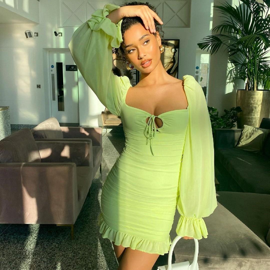 PO FREEPOS Tinkerbell Lime Green House of CB insp Short Dress, Women's  Fashion, Muslimah Fashion, Dresses on Carousell