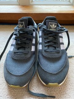 (Category: ) located in . Submitted by corner.closet (Listing ID 1158783073, Image 1). Description: .