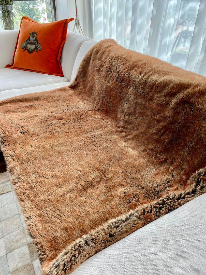 Restoration shop hardware blanket