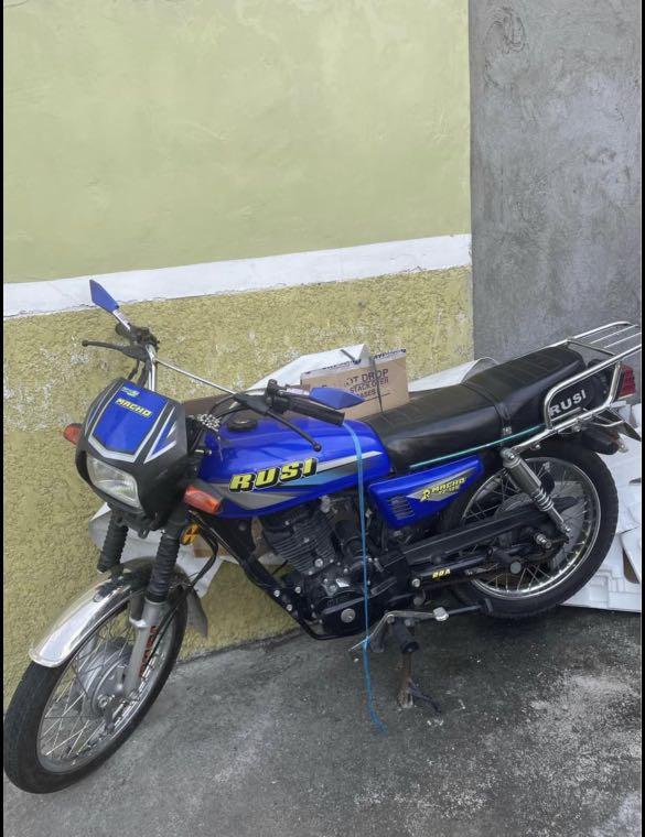Rusi motorcycle clearance for sale