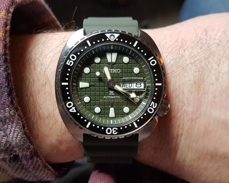 Seiko Prospex King Turtle Green Dial Automatic Watch SRPE05, Luxury,  Watches on Carousell