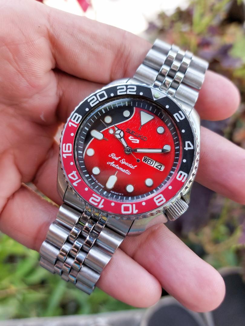 Seiko RED SPECIAL Mod Automatic Diver's Watch, Men's Fashion, Watches &  Accessories, Watches on Carousell