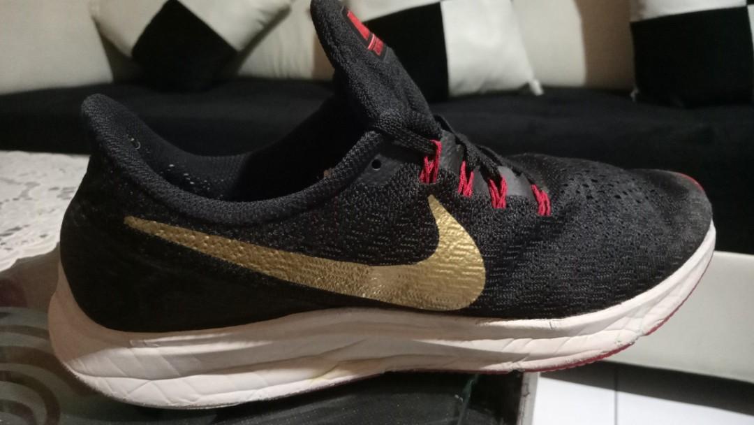 Sepatu Nike zoom pegasus original size 44, Fesyen Pria, Sepatu , Sneakers  di Carousell