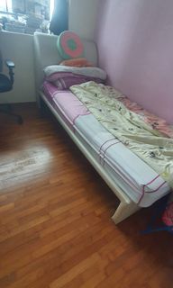 (Category: ) located in . Submitted by umam75 (Listing ID 1158705015, Image 1). Description: .