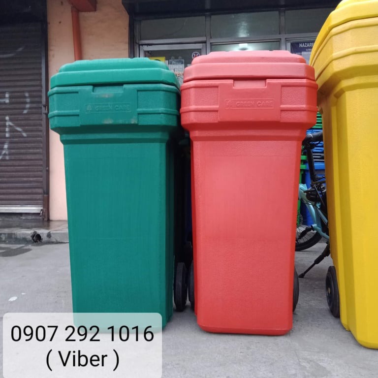 trash bin 185 Roller king, Furniture & Home Living, Cleaning & Homecare